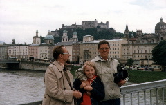 Salzach Rivier en Kasteel Berghei